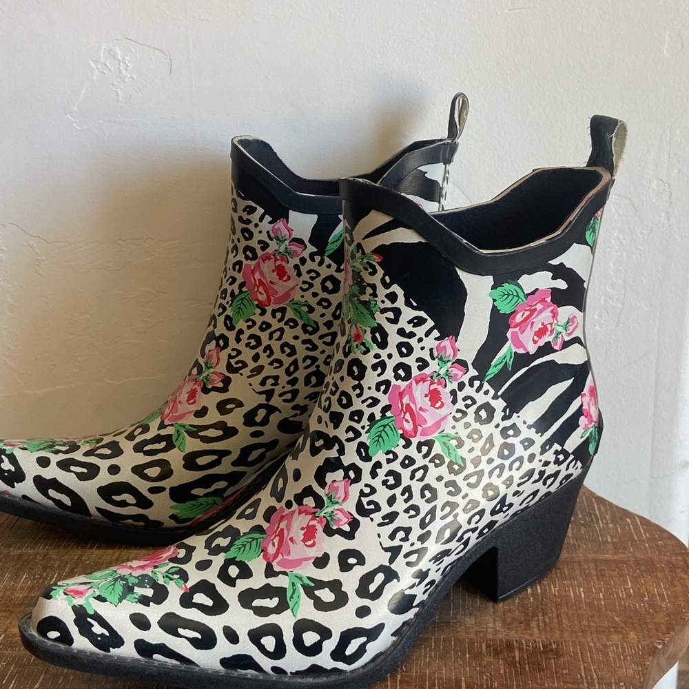 Corkys cowboy rain boots